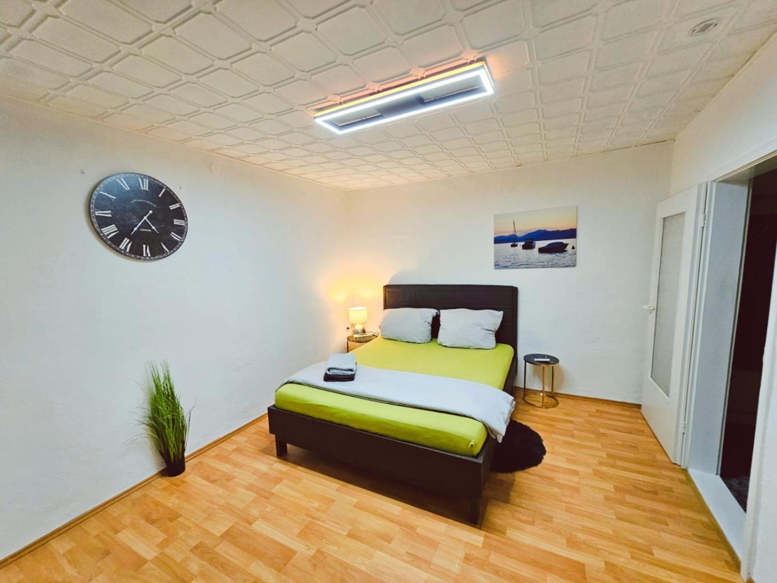 B&R Ferienhaus In Der Naehe Des Flughafens Nuremberg Luaran gambar
